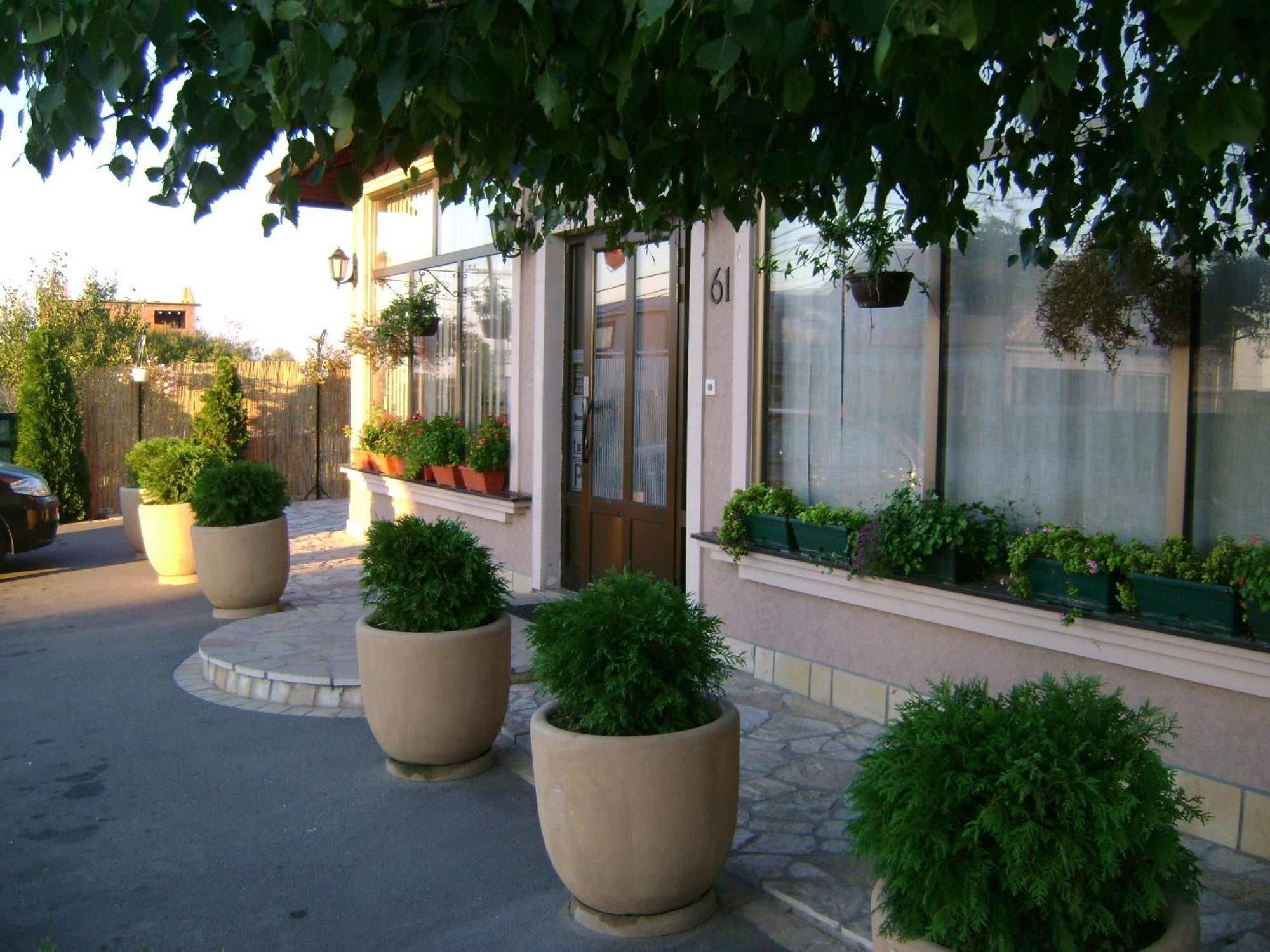 Konak Vukasinovic Hotel เบลเกรด ภายนอก รูปภาพ